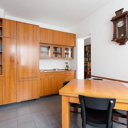 Ca' Stellini - Comoda Casa Indipendente Con Parcheggio Privato Мілан Екстер'єр фото