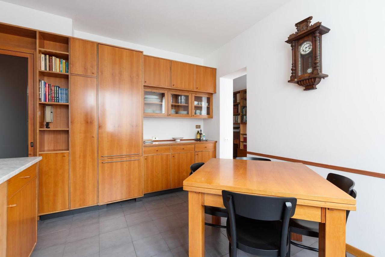 Ca' Stellini - Comoda Casa Indipendente Con Parcheggio Privato Мілан Екстер'єр фото
