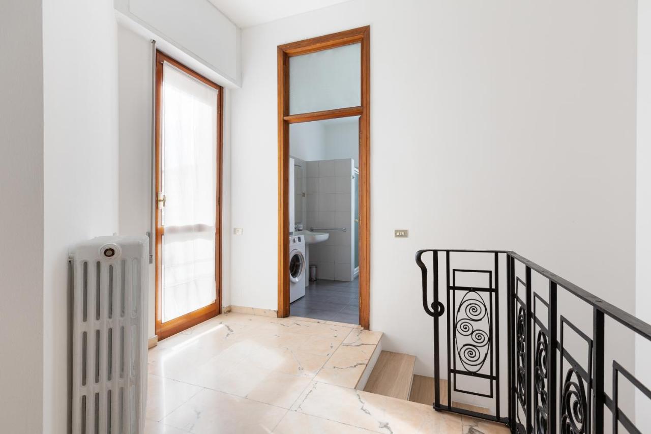 Ca' Stellini - Comoda Casa Indipendente Con Parcheggio Privato Мілан Екстер'єр фото