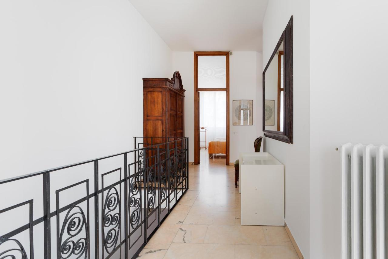 Ca' Stellini - Comoda Casa Indipendente Con Parcheggio Privato Мілан Екстер'єр фото